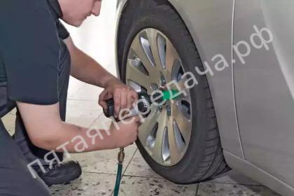 Головка торцевая 6-гранная силовая с пластиковой защитой - 903SLG22